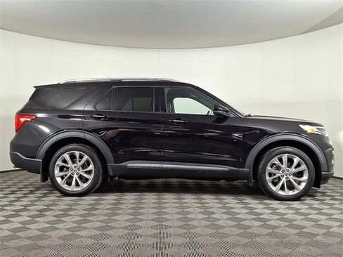 Used 2021 Ford Explorer Platinum w/ Equipment Group 601A image 10