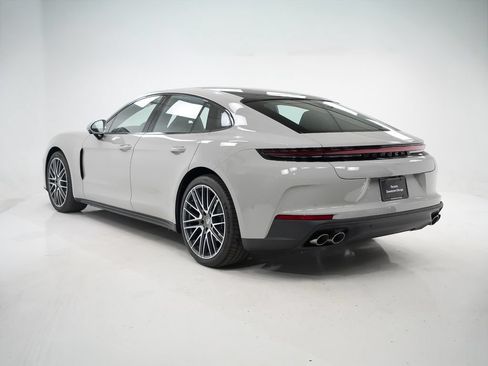 Certified 2025 Porsche Panamera 4 AWD/4WD image 3
