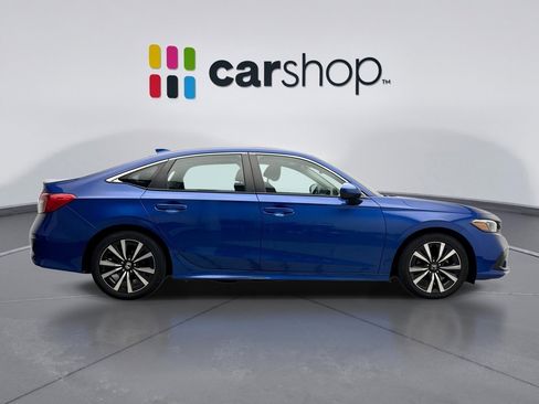 Used 2022 Honda Civic EX image 6