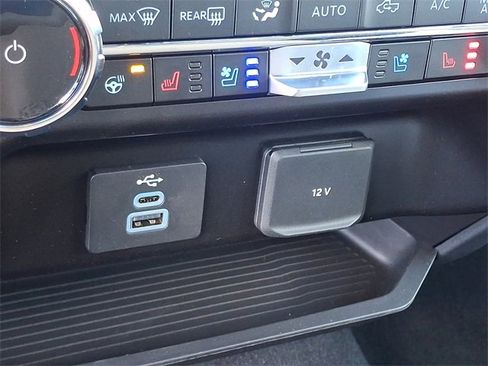 New 2026 Ford F250 Lariat w/ FX4 Off-Road Package image 15