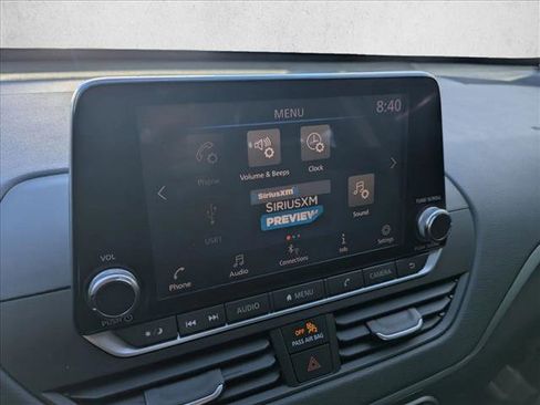 Used 2019 Nissan Altima 2.5 S FWD image 12