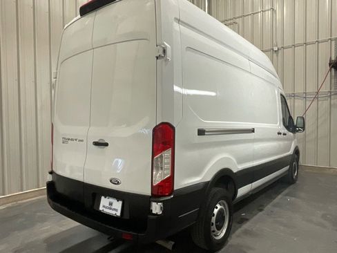 Used 2023 Ford Transit 250 148 High Roof image 21
