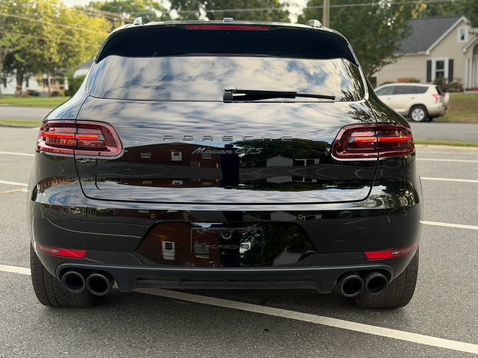 Used 2018 Porsche Macan GTS AWD/4WD image 5