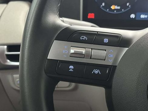 Used 2025 Hyundai Tucson SEL FWD image 33