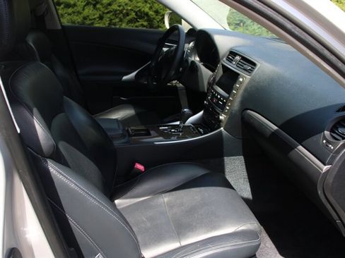 Used 2012 Lexus IS 250 AWD w/ Premium Pkg Value Edition image 15