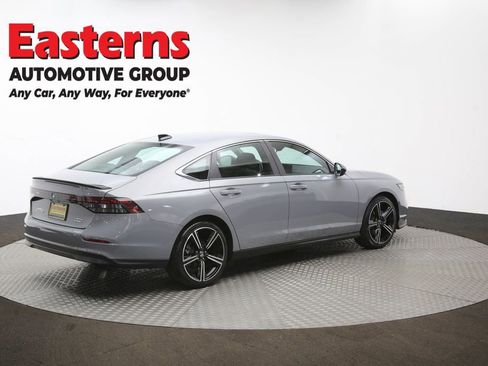 Used 2025 Honda Accord Sport image 42