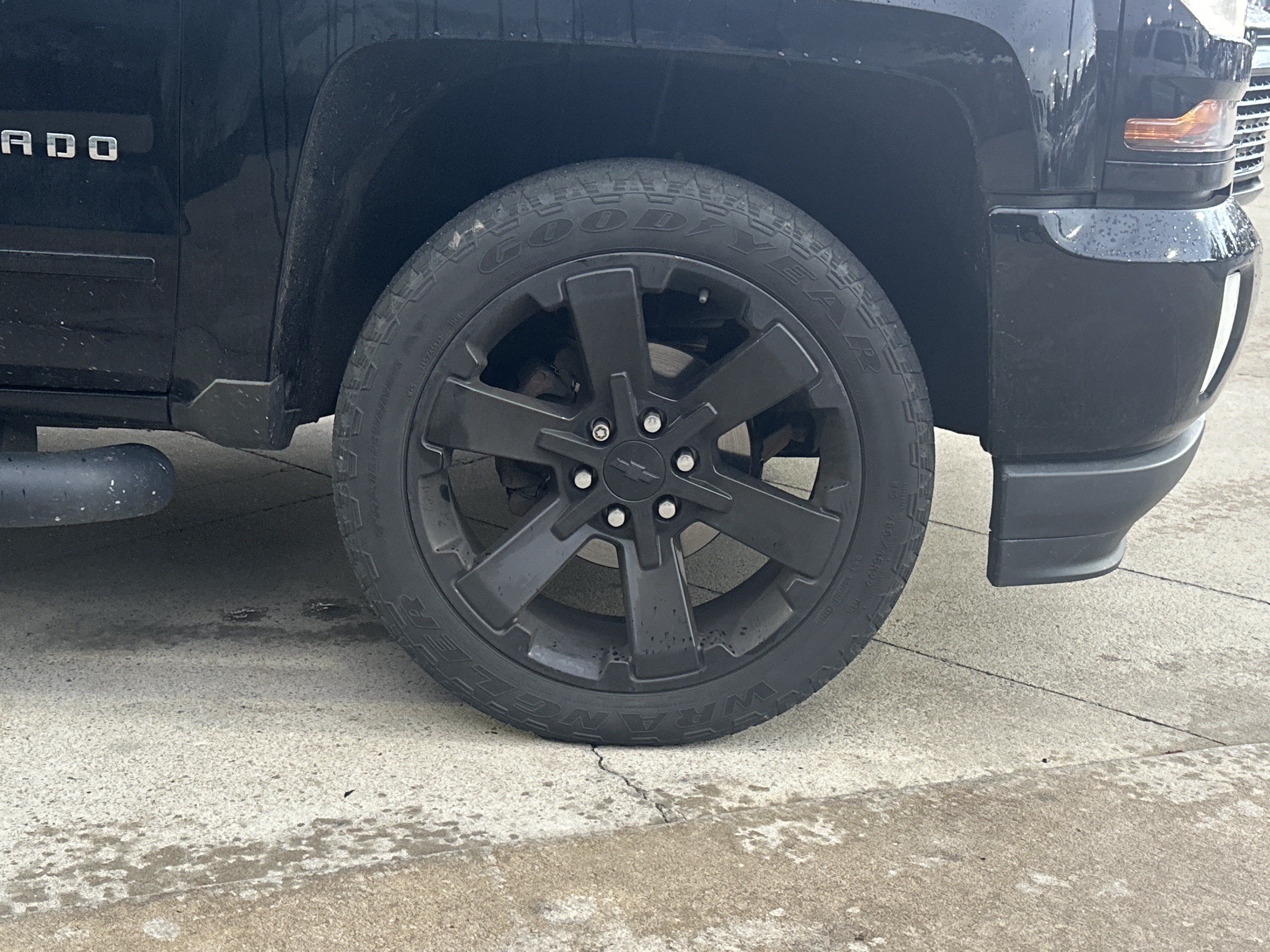 Used 2016 Chevrolet Silverado 1500 LT w/ All Star Edition AWD/4WD image 33