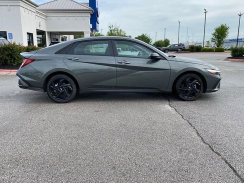 Certified 2026 Hyundai Elantra Sport FWD image 8