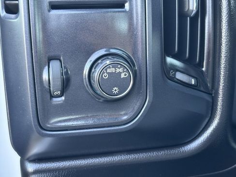 Used 2014 Chevrolet Silverado 1500 W/T w/ Trailering Package image 11