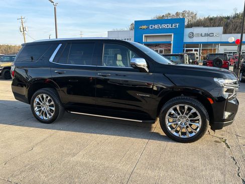 Used 2023 Chevrolet Tahoe Premier image 5