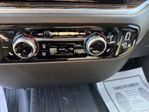 New 2026 GMC Sierra 1500 SLE AWD/4WD image 22