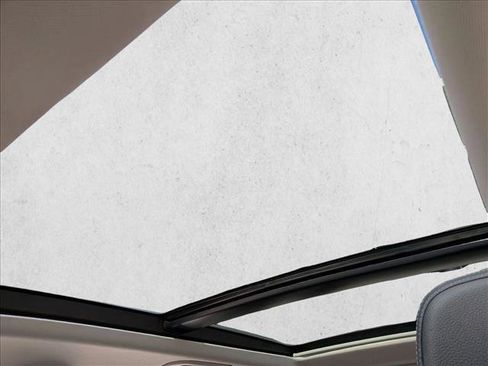 Certified 2026 Mercedes-Benz GLE 350 4MATIC image 18