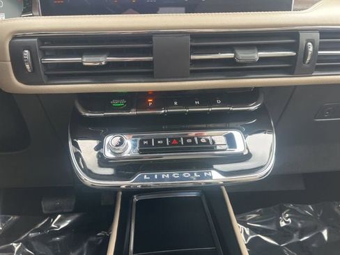 Used 2025 Lincoln Corsair Grand Touring w/ Equipment Group 301A image 35