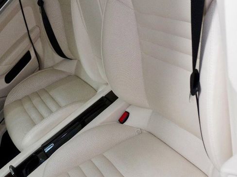 Used 2014 Porsche Panamera GTS image 5