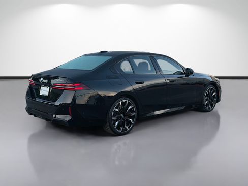 New 2027 BMW 530i w/ M Sport Package RWD image 3