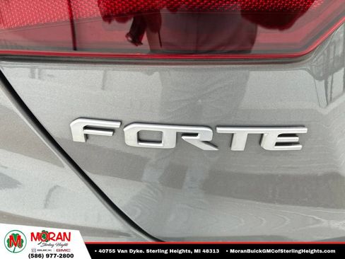 Used 2023 Kia Forte LXS FWD image 6