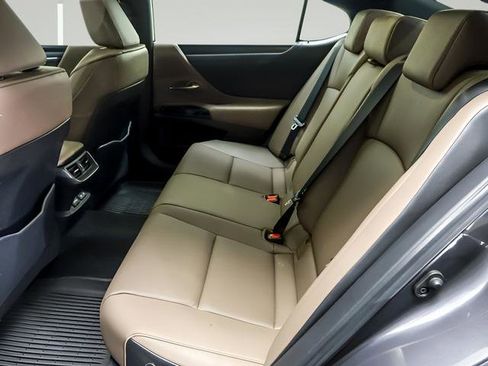 Used 2023 Lexus ES 250 w/ Premium Package AWD/4WD image 11