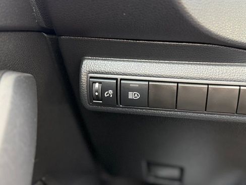 Used 2023 Toyota Corolla LE image 22