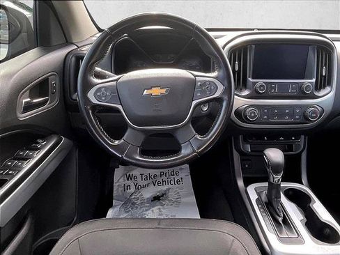 Used 2022 Chevrolet Colorado LT RWD image 7