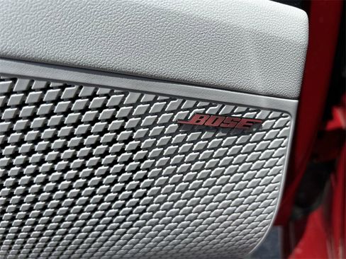 New 2025 Hyundai Elantra Limited image 21