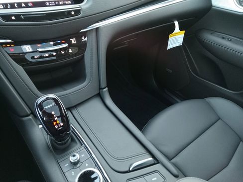 New 2025 Cadillac XT5 Premium Luxury w/ Technology Package image 20