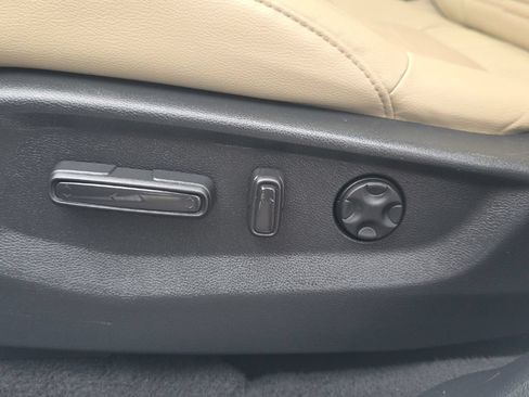 Used 2017 Honda CR-V EX-L image 20