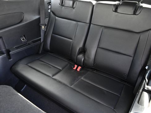 Used 2020 Ford Explorer Limited w/ Class III Trailer Tow Package image 12