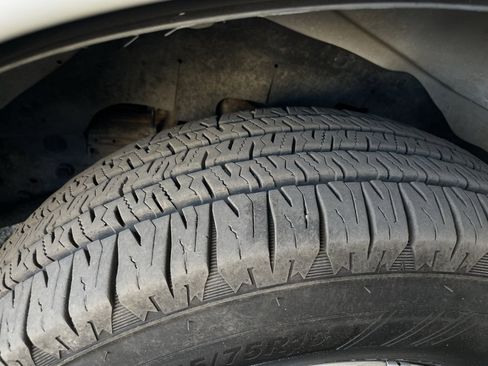 Used 2017 Chevrolet Express 2500 LS image 11