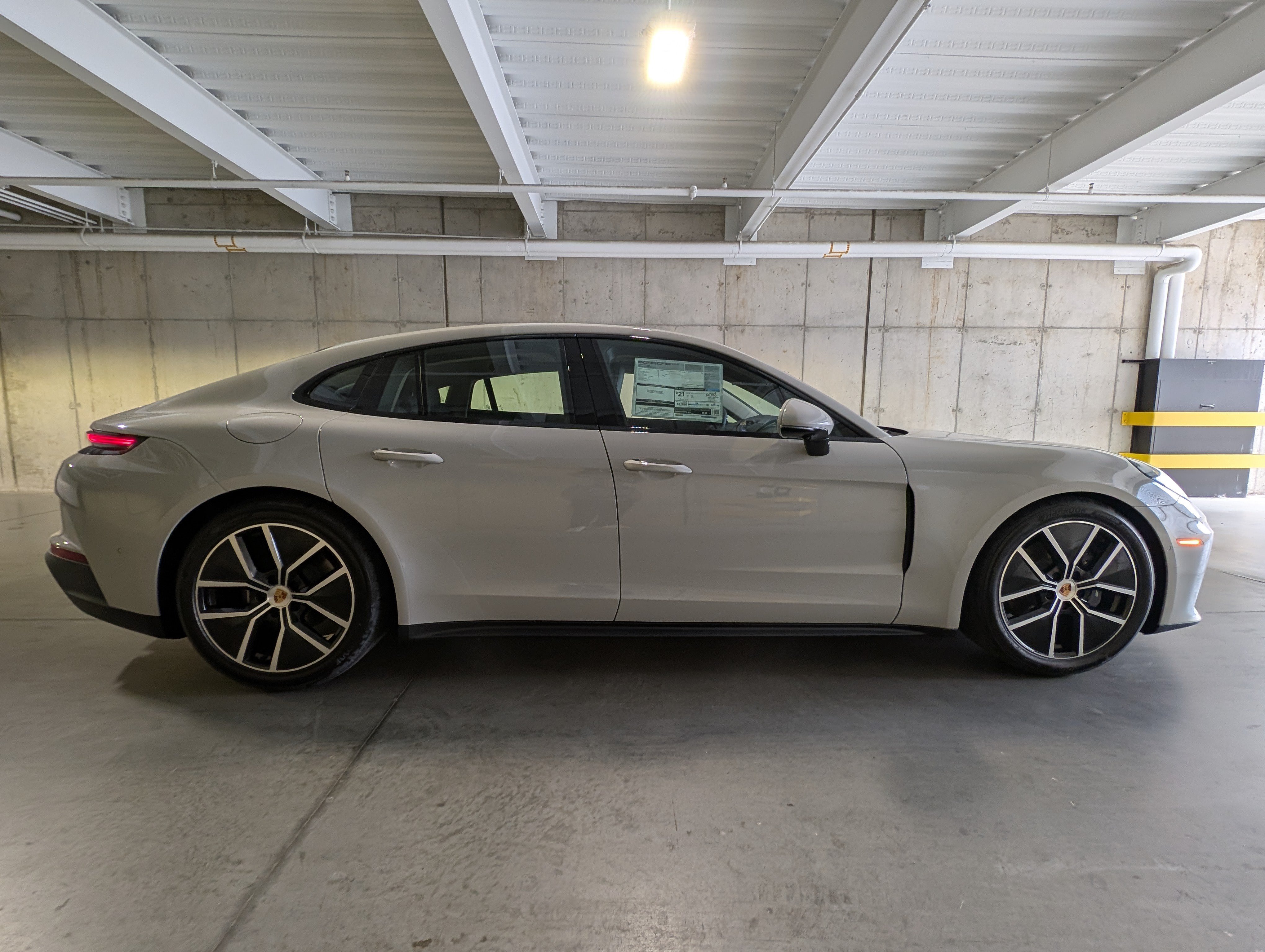 New 2026 Porsche Panamera 4 AWD/4WD image 10