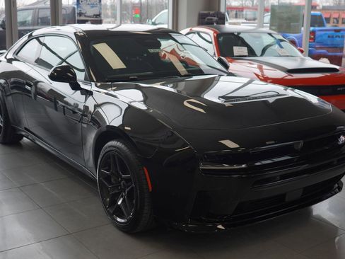 New 2026 Dodge Charger Scat Pack w/ Blacktop Package image 9