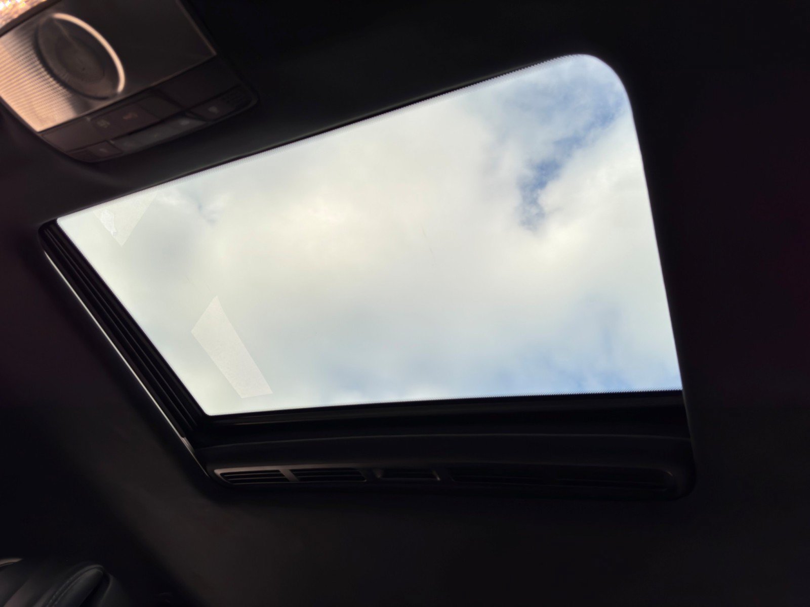 Used 2023 Mercedes-Benz G 550 image 12