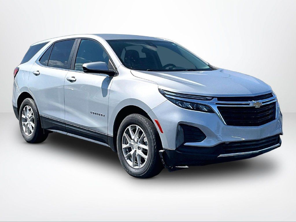Used 2022 Chevrolet Equinox LT FWD image 12