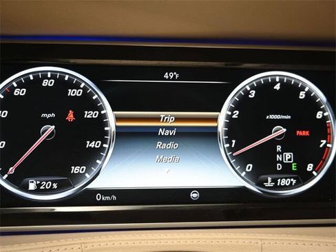 Used 2017 Mercedes-Benz S 550 4MATIC Sedan image 24