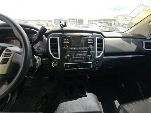 Used 2017 Nissan Titan S RWD image 17