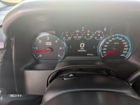 Used 2017 GMC Yukon XL SLT w/ Premium Edition image 19