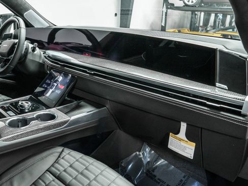 Used 2026 Cadillac Escalade V image 13