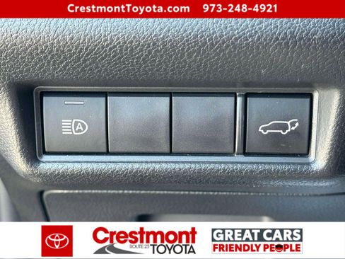 Certified 2024 Toyota Grand Highlander AWD image 18