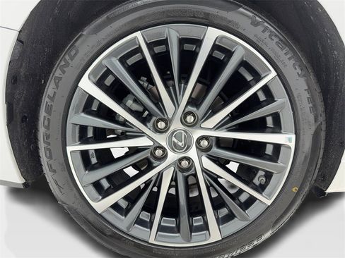Used 2023 Lexus ES 350 w/ Premium Package image 60