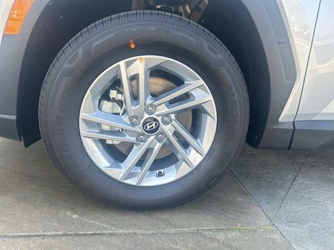 New 2026 Hyundai Tucson SE image 37