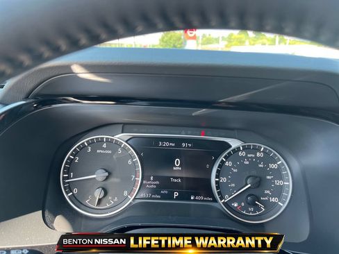 Certified 2026 Nissan Pathfinder SV AWD/4WD image 13