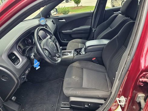 Used 2023 Dodge Charger SXT w/ Blacktop Package AWD/4WD image 17