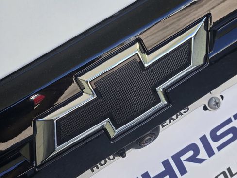 New 2026 Chevrolet Traverse LT w/ Midnight/Sport Edition image 11