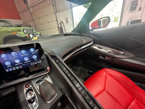 Used 2023 Chevrolet Corvette Stingray Coupe w/ 1LT RWD image 18
