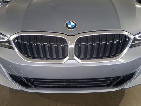 Certified 2023 BMW 330i Sedan w/ Driving Assistance Package image 10