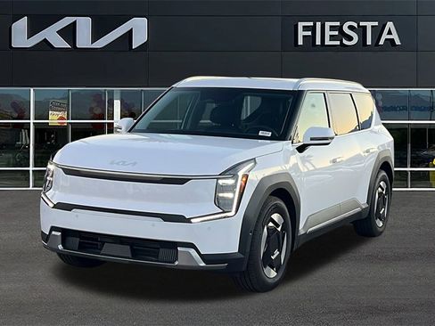 New 2026 Kia EV9 Wind image 2