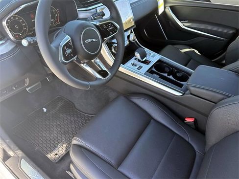 New 2024 Jaguar XF R-Dynamic SE image 31