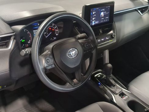 Used 2024 Toyota Corolla Cross AWD Hybrid image 10