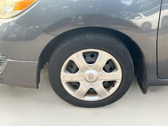 Used 2010 Toyota Matrix FWD image 22