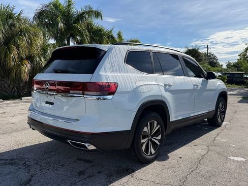 Used 2024 Volkswagen Atlas SE FWD image 7
