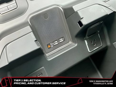 Used 2024 GMC Sierra 2500 Denali AWD/4WD image 42